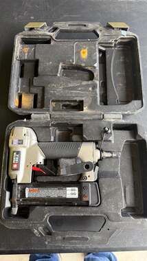 Porter-Cable PIN138 23 Gauge Pin Nailer with Case